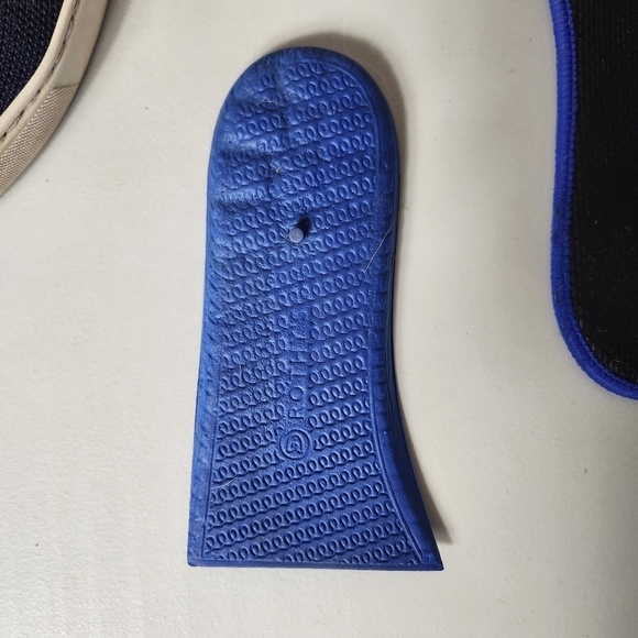 Rothys Womens Chelsea Navy Knit Recycled Textile Sneaker Booties-Size 10.5 - Picture 8 of 13